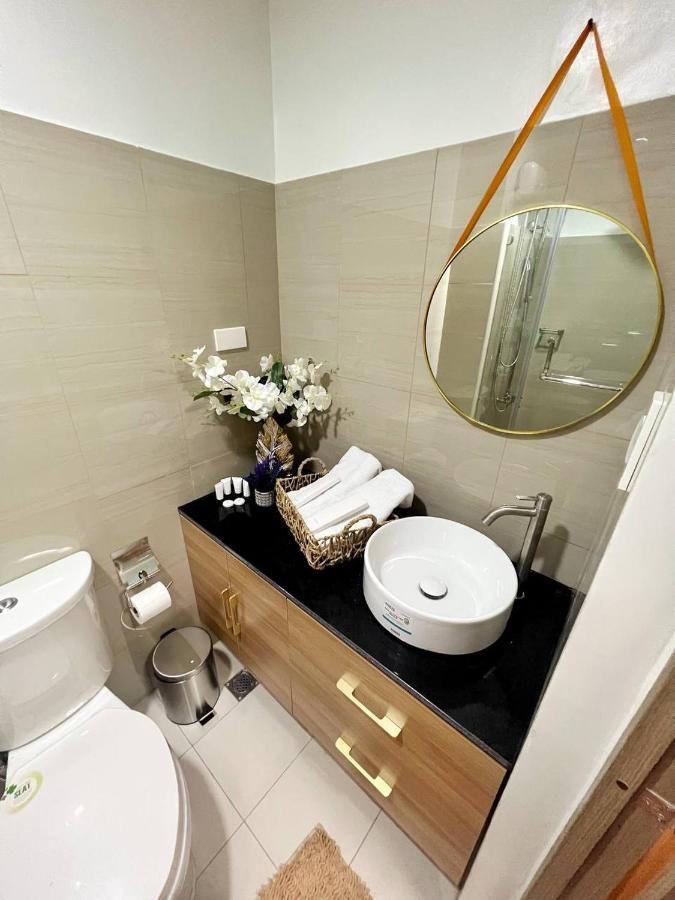 M&M Condostay At Shore 2 Residences Tower 2 Pasay City Manila Dış mekan fotoğraf